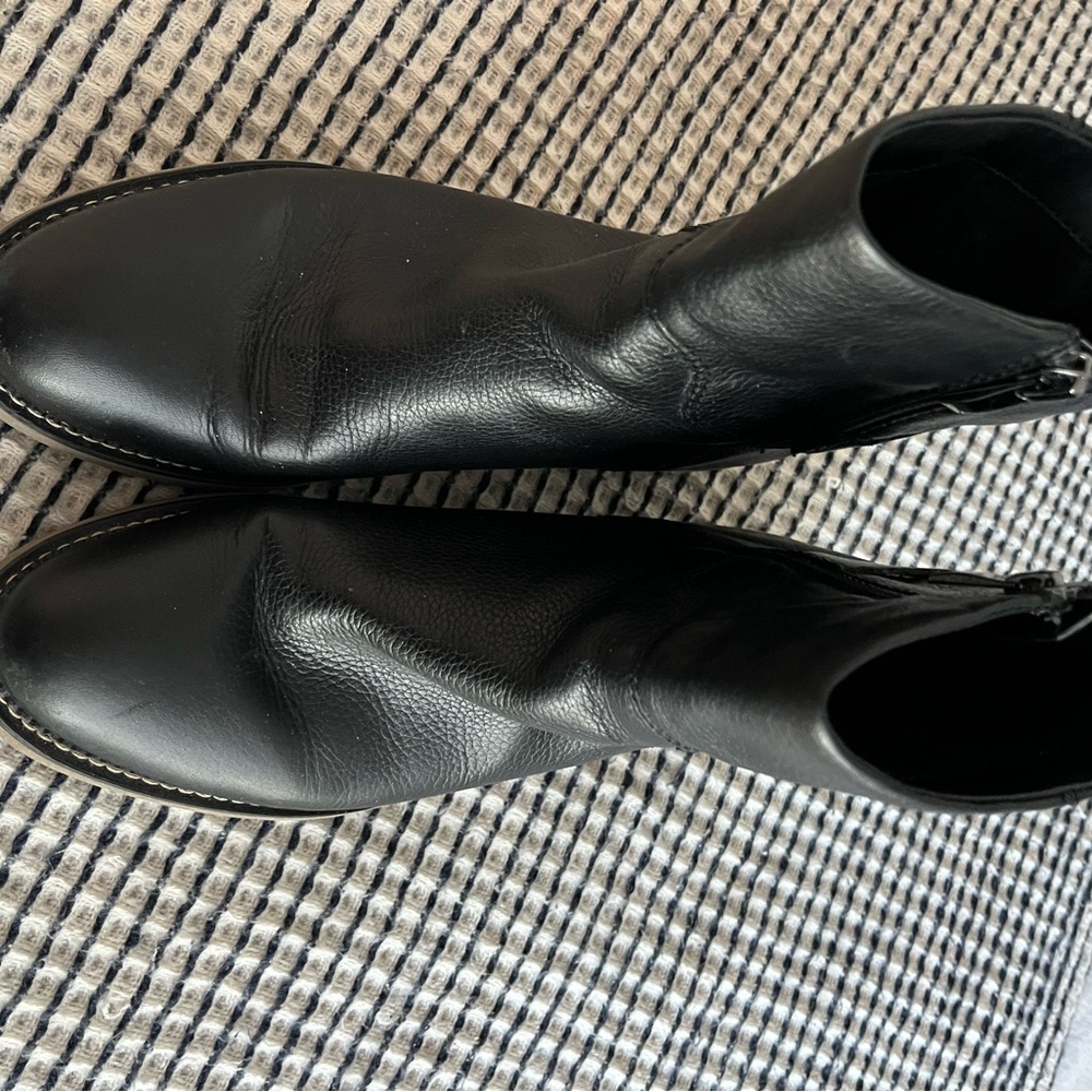 Franco Sarto Black Ankle Boots Sz 9